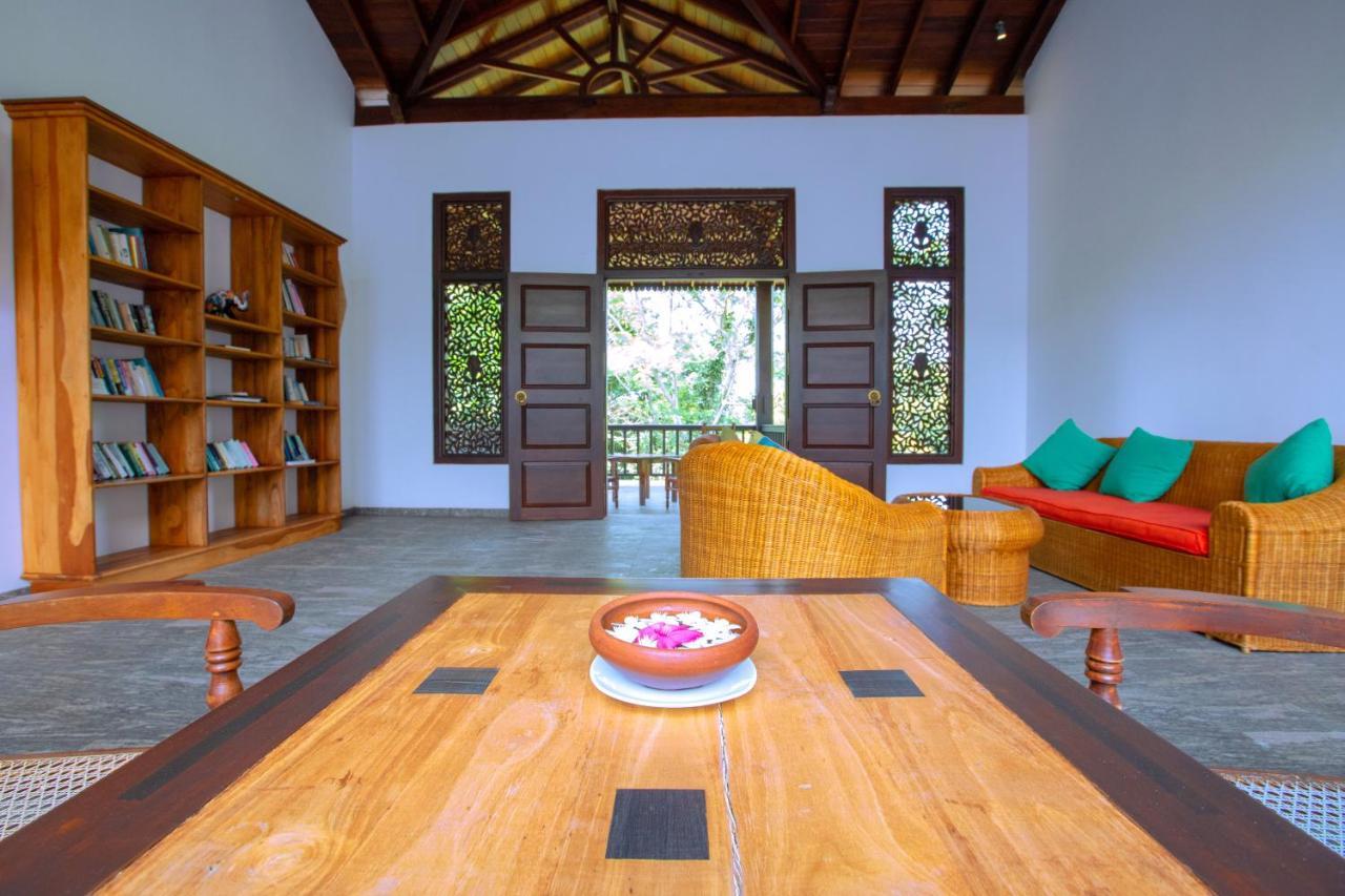 Hotel Niyagama House 5*